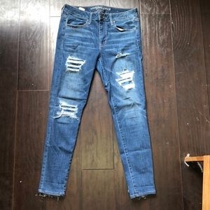 American eagle ripped jeans